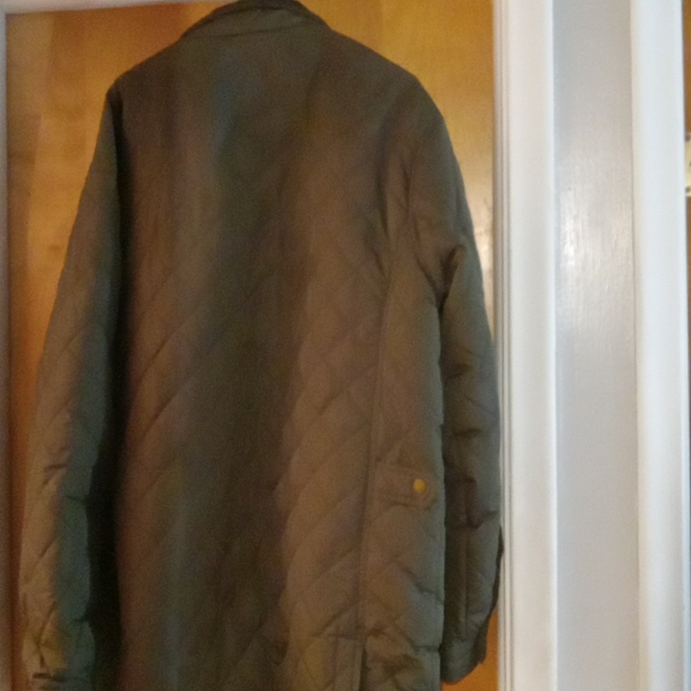Coat - Picture 3 of 4